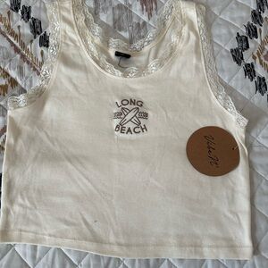 Vibe Cream Tank Top with Lace and Long Beach Design. Size Medium. NWT